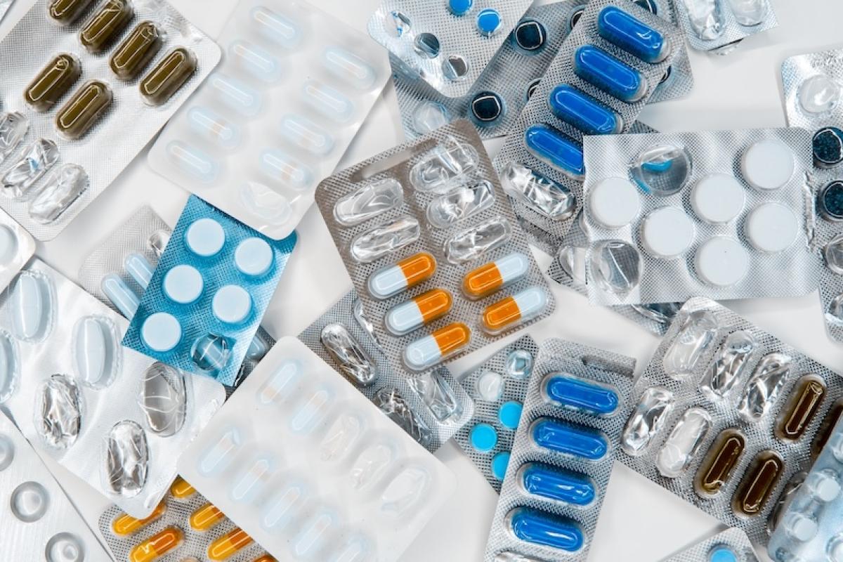 picture of medicines and pills 